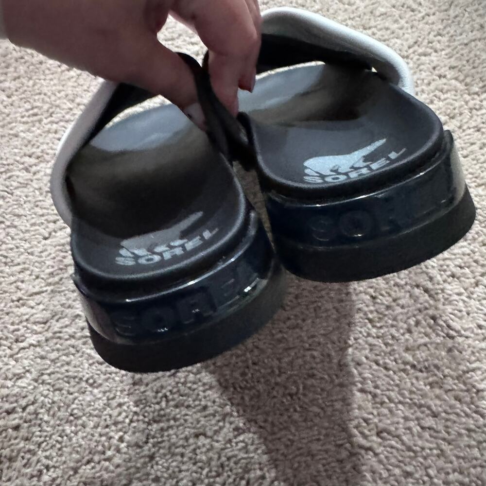 Sorel VIIBE Crisscross Slide Sandals Black Sea Salt White Women's Size 6 Easy On - Picture 4 of 10